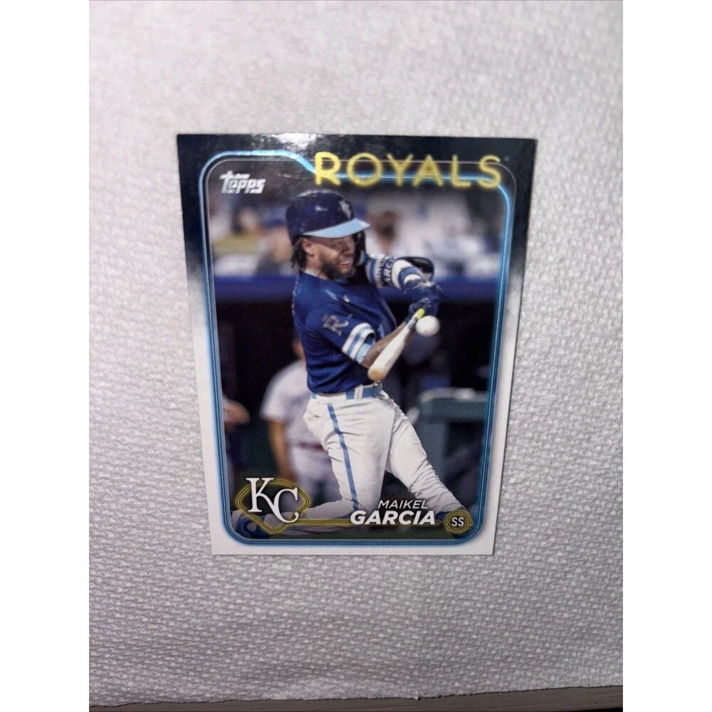 Kansas City Royals Card Lot + Benintendi + Garcia + Leonard – 9 Cards